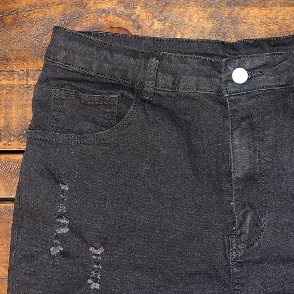 Solid Color Ripped Denim Shorts - Picture 8 of 11